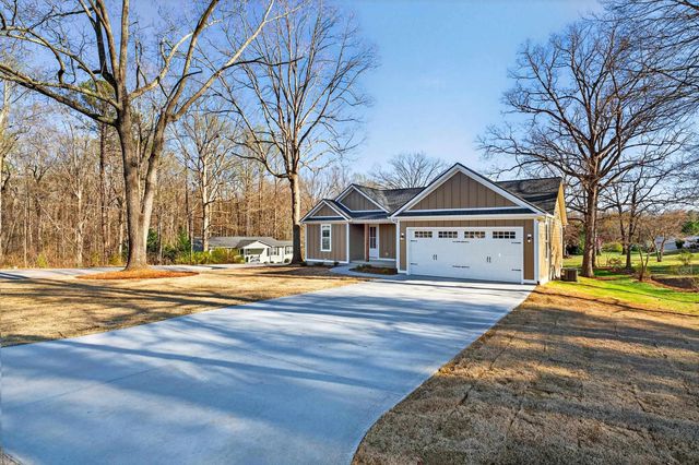 224 Boyce Street, Landrum, SC 29356