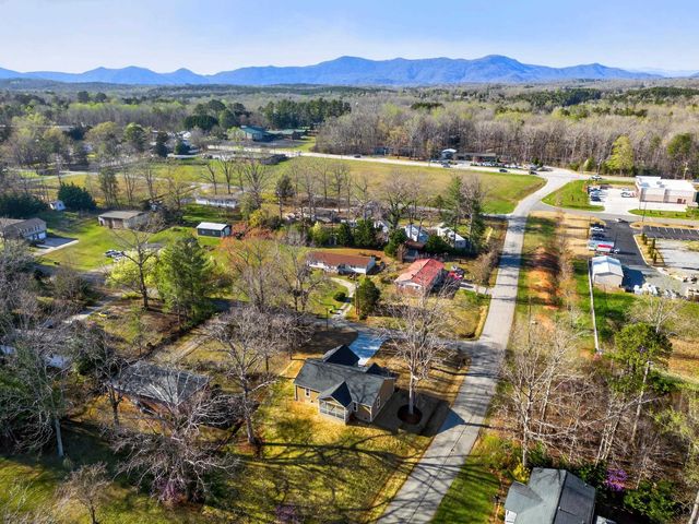 224 Boyce Street, Landrum, SC 29356