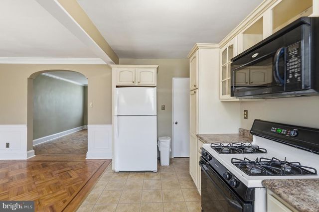 6621 LARGE ST, Philadelphia, PA 19149