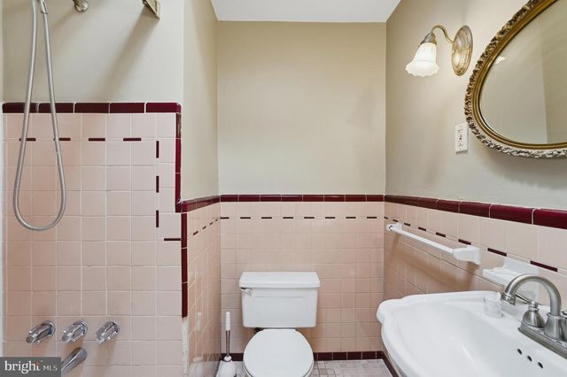 6621 LARGE ST, Philadelphia, PA 19149