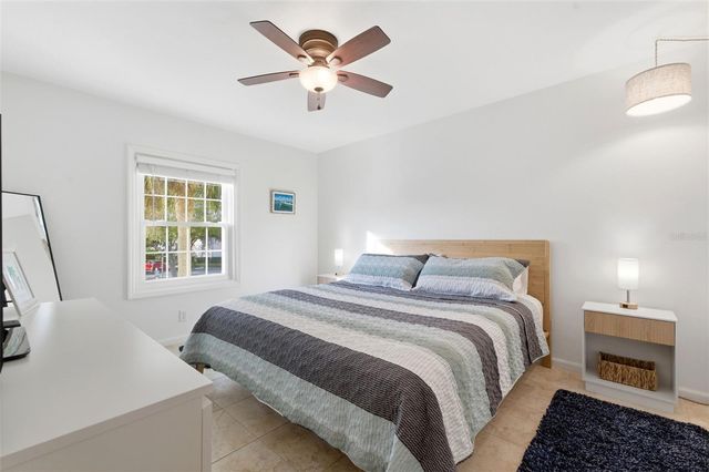 5174 BEACH DRIVE SE D, St Petersburg, FL 33705