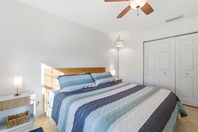 5174 BEACH DRIVE SE D, St Petersburg, FL 33705