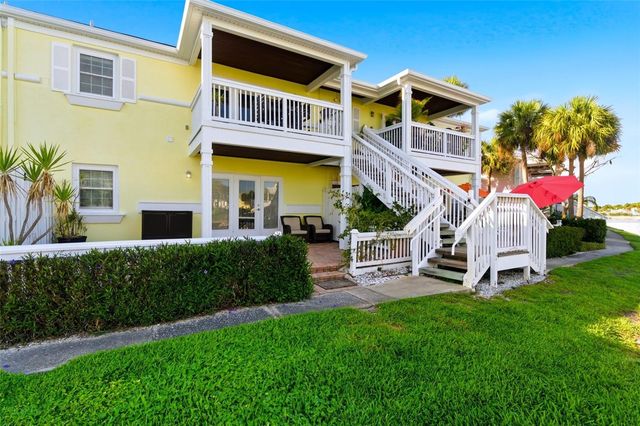 5174 BEACH DRIVE SE D, St Petersburg, FL 33705