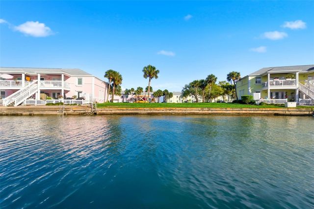 5174 BEACH DRIVE SE D, St Petersburg, FL 33705