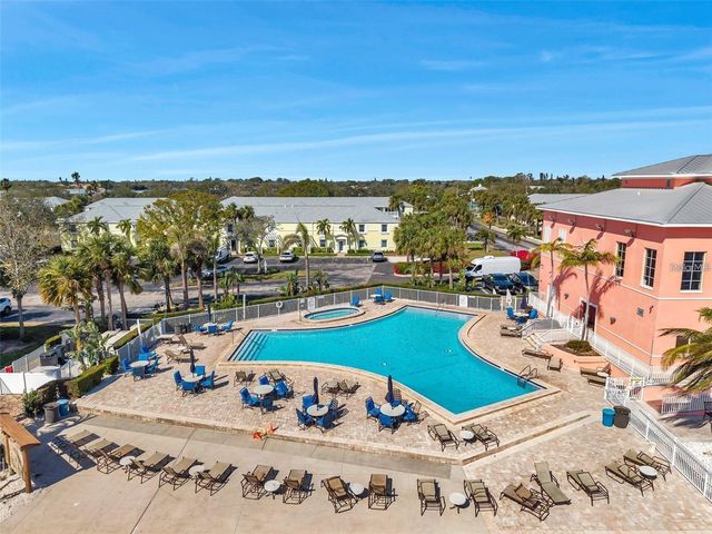 5174 BEACH DRIVE SE D, St Petersburg, FL 33705