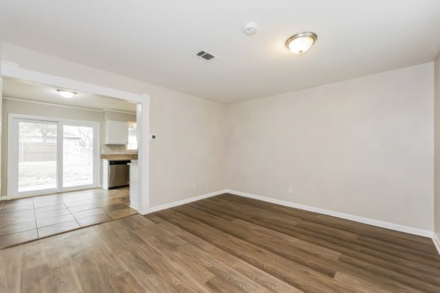 825 Darnel Drive, Mesquite, TX 75149