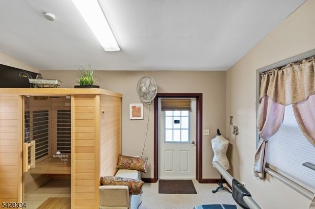 271 Quakertown Rd 2, Franklin Twp., NJ 08867