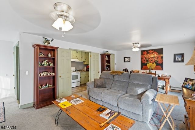 271 Quakertown Rd 2, Franklin Twp., NJ 08867