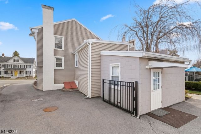 271 Quakertown Rd 2, Franklin Twp., NJ 08867