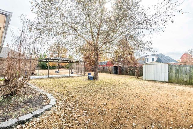 47 CLEMENTINE RD, Atoka, TN 38004