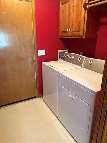3001 Easton Street, Harrisonville, MO 64701
