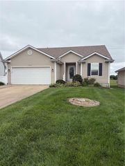 3001 Easton Street, Harrisonville, MO 64701