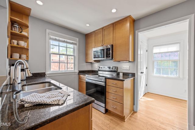 1802 Pineview Street, Raleigh, NC 27608