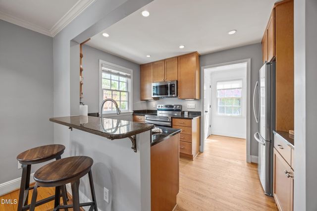 1802 Pineview Street, Raleigh, NC 27608