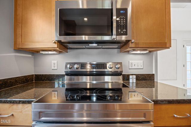 1802 Pineview Street, Raleigh, NC 27608