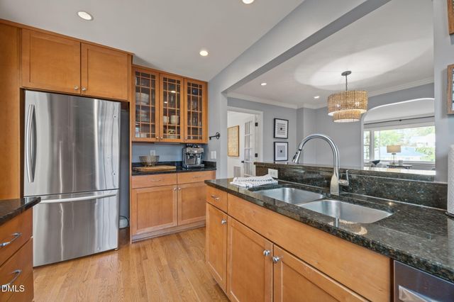 1802 Pineview Street, Raleigh, NC 27608