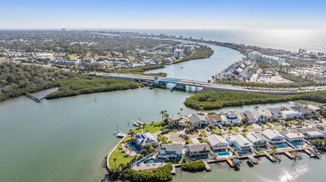 330 6TH AVENUE, Indian Rocks Beach, FL 33785