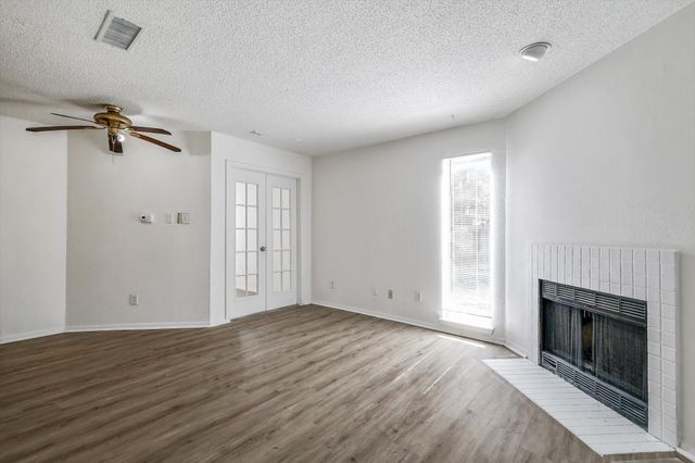 9835 Walnut Street 106, Dallas, TX 75243