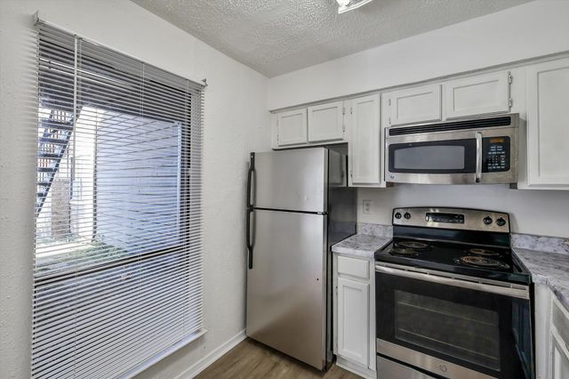 9835 Walnut Street 106, Dallas, TX 75243