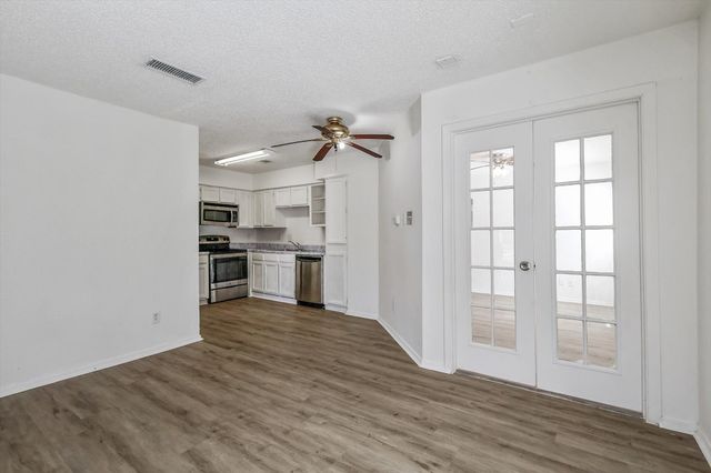 9835 Walnut Street 106, Dallas, TX 75243