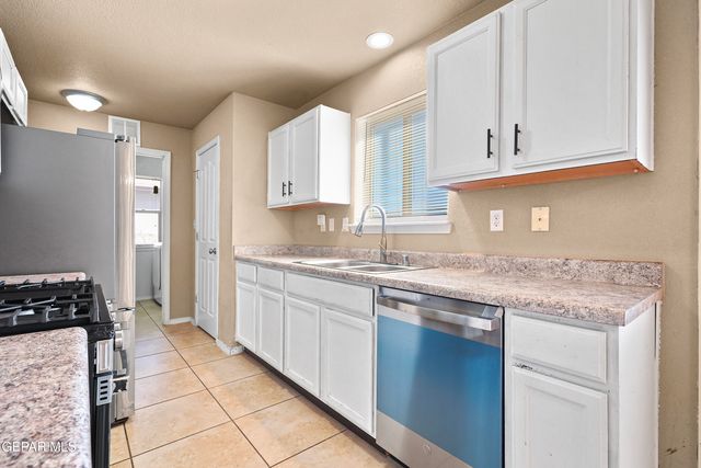 10720 CANYON SAGE Drive, El Paso, TX 79924