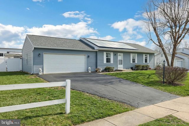 2508 MANOR RD, York, PA 17408