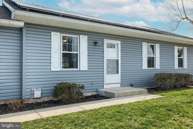 2508 MANOR RD, York, PA 17408