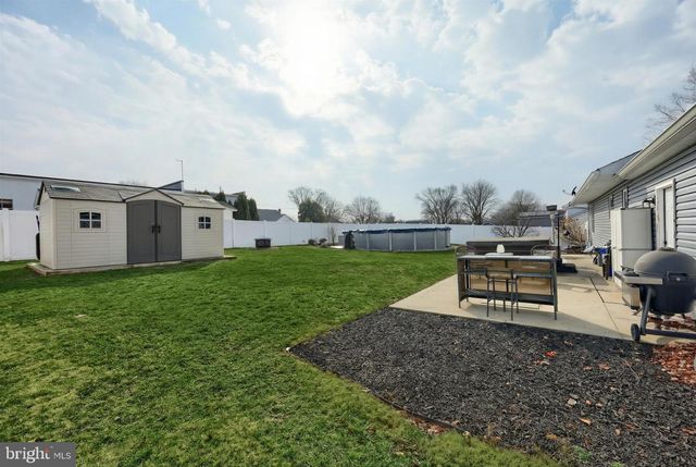 2508 MANOR RD, York, PA 17408