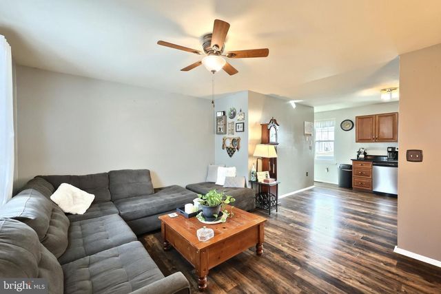 2508 MANOR RD, York, PA 17408