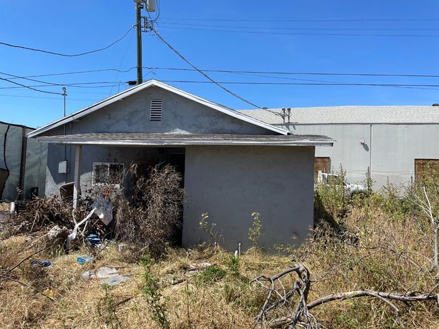 2358 S Anna Street, Fresno, CA 93706