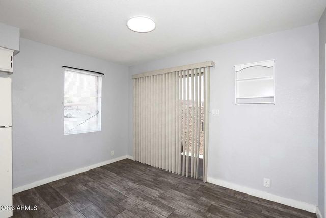 522 W BLACKHAWK Drive 4, Phoenix, AZ 85027
