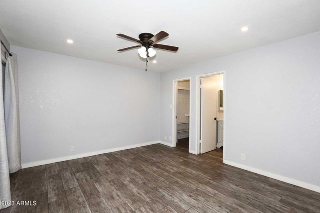 522 W BLACKHAWK Drive 4, Phoenix, AZ 85027