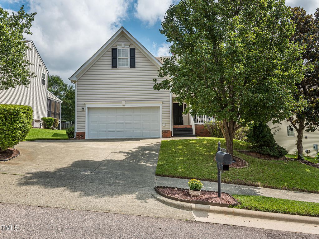 12504 Garden Tree Lane, Raleigh, NC 27614