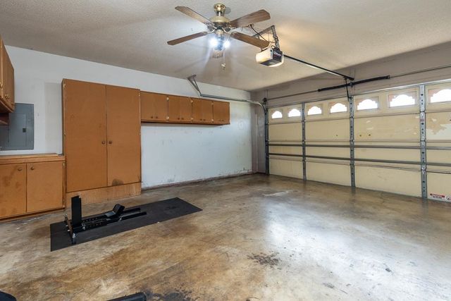 8412 CREEK FRONT DR, Memphis, TN 38016