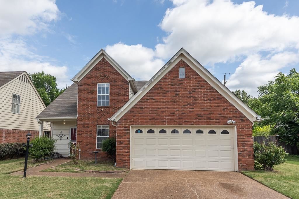 8412 CREEK FRONT DR, Memphis, TN 38016