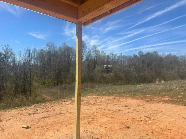 672 Gilgal Lane, Wellford, SC 29385