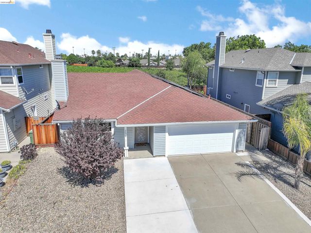2076 Heartland Cir, Brentwood, CA 94513