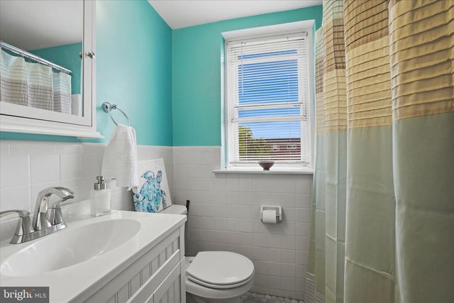 701 RIVELY AVE, Glenolden, PA 19036