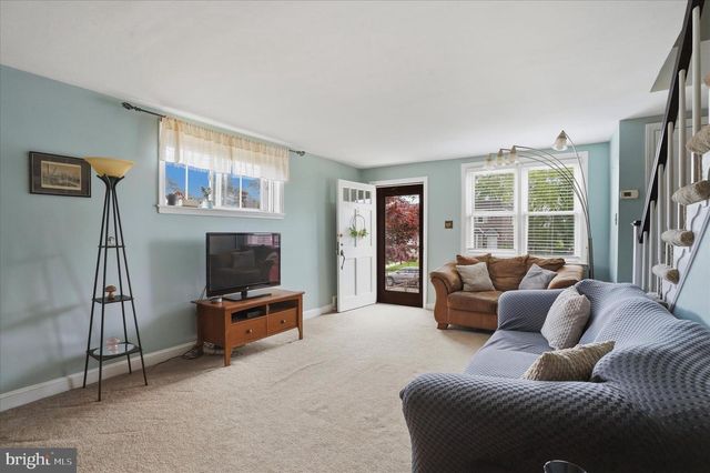 701 RIVELY AVE, Glenolden, PA 19036