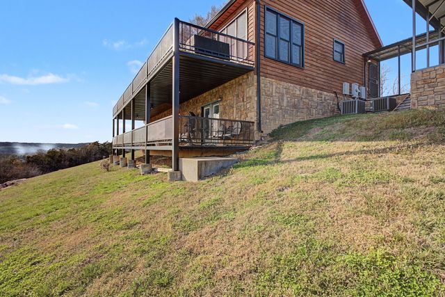 327 Stoneybrook Rd, Columbia, TN 38401