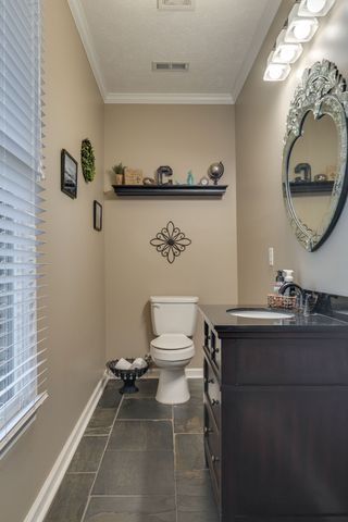 327 Stoneybrook Rd, Columbia, TN 38401