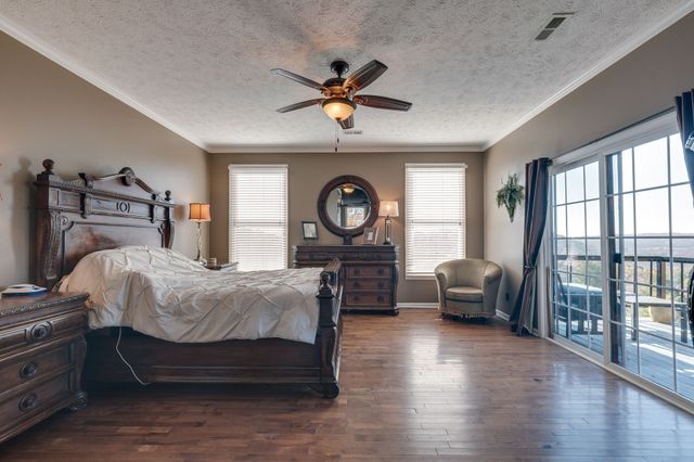 327 Stoneybrook Rd, Columbia, TN 38401