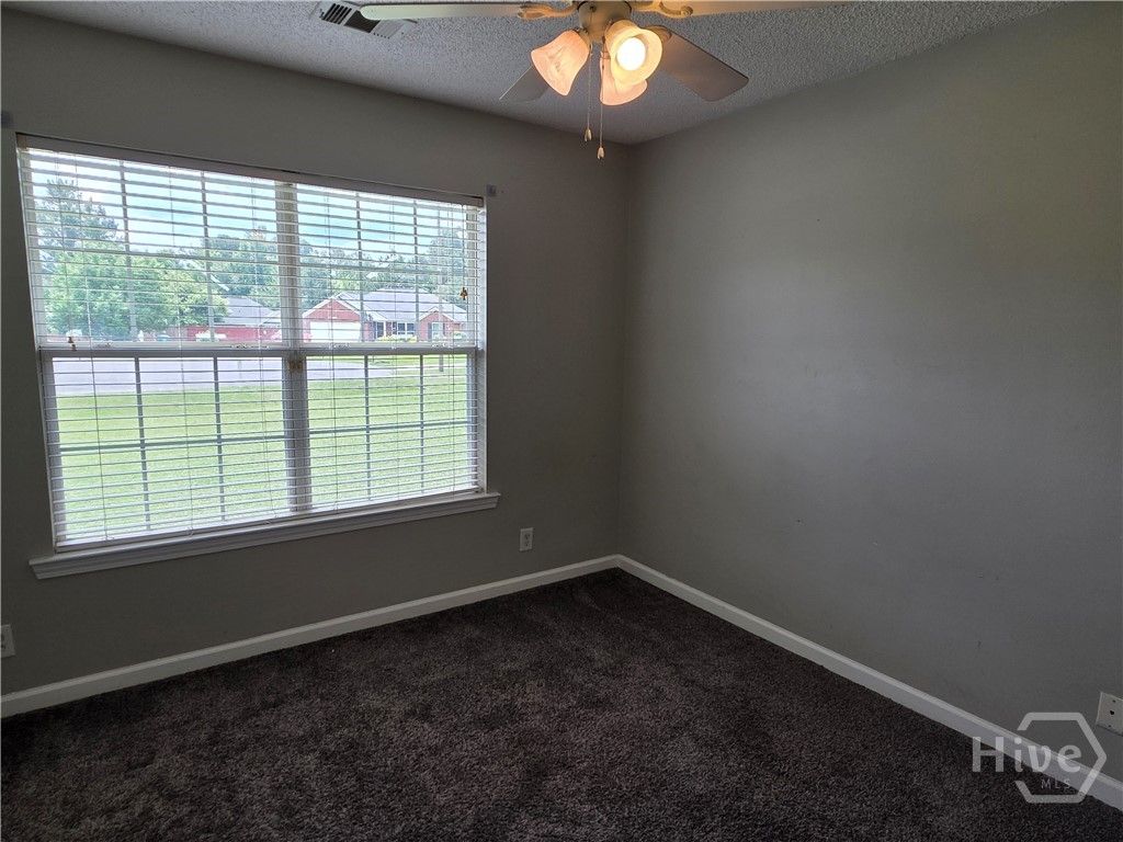 Image 13 of property listing at 6 Hidden Path, Guyton, GA 31312