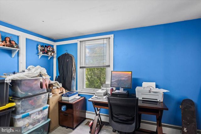 217 MARKET ST, Halifax, PA 17032