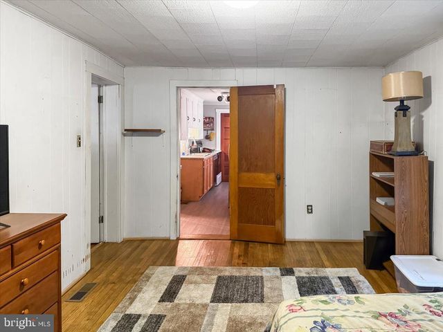 217 MARKET ST, Halifax, PA 17032