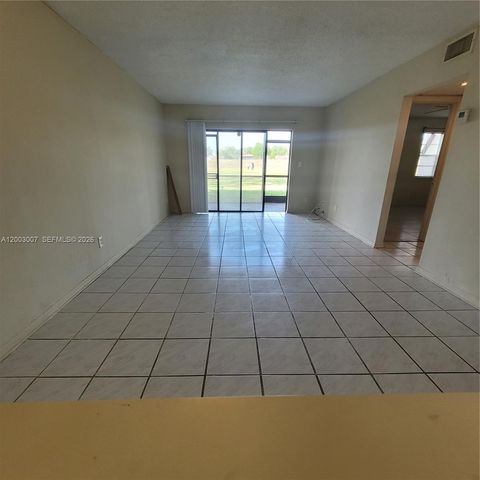 7941 Southgate Blvd A5, North Lauderdale, FL 33068