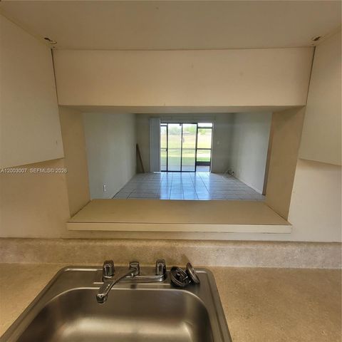 7941 Southgate Blvd A5, North Lauderdale, FL 33068