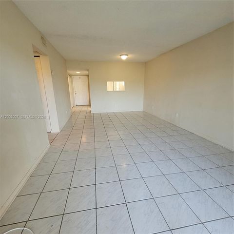 7941 Southgate Blvd A5, North Lauderdale, FL 33068