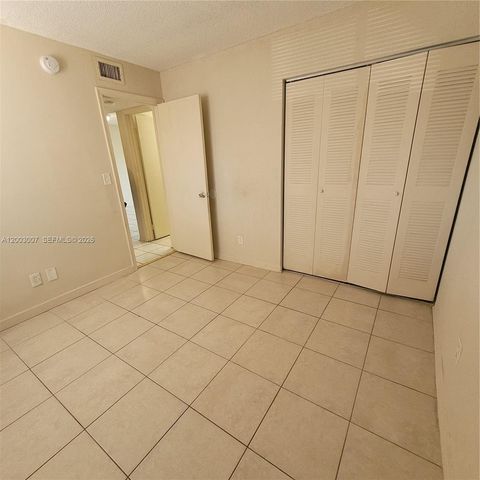 7941 Southgate Blvd A5, North Lauderdale, FL 33068