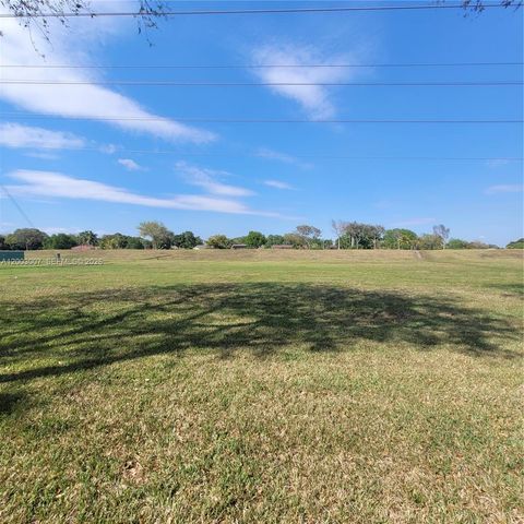 7941 Southgate Blvd A5, North Lauderdale, FL 33068